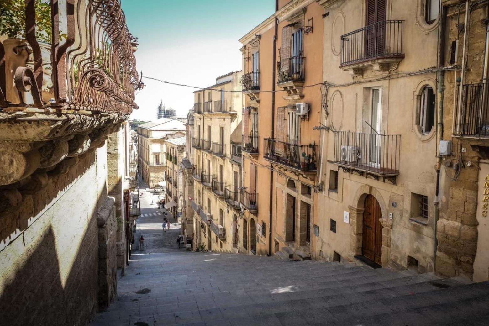 Al Quarantuno Lägenhet Caltagirone Exteriör bild